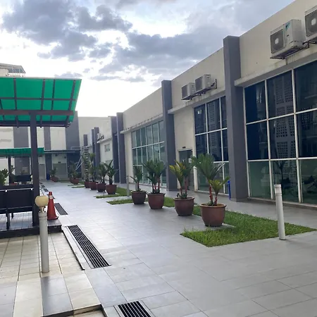 Homestay At Menara U Shah Alam Exterior photo
