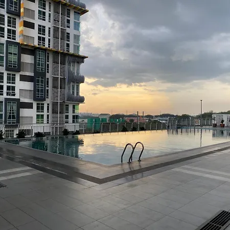 Homestay At Menara U Shah Alam Exterior photo