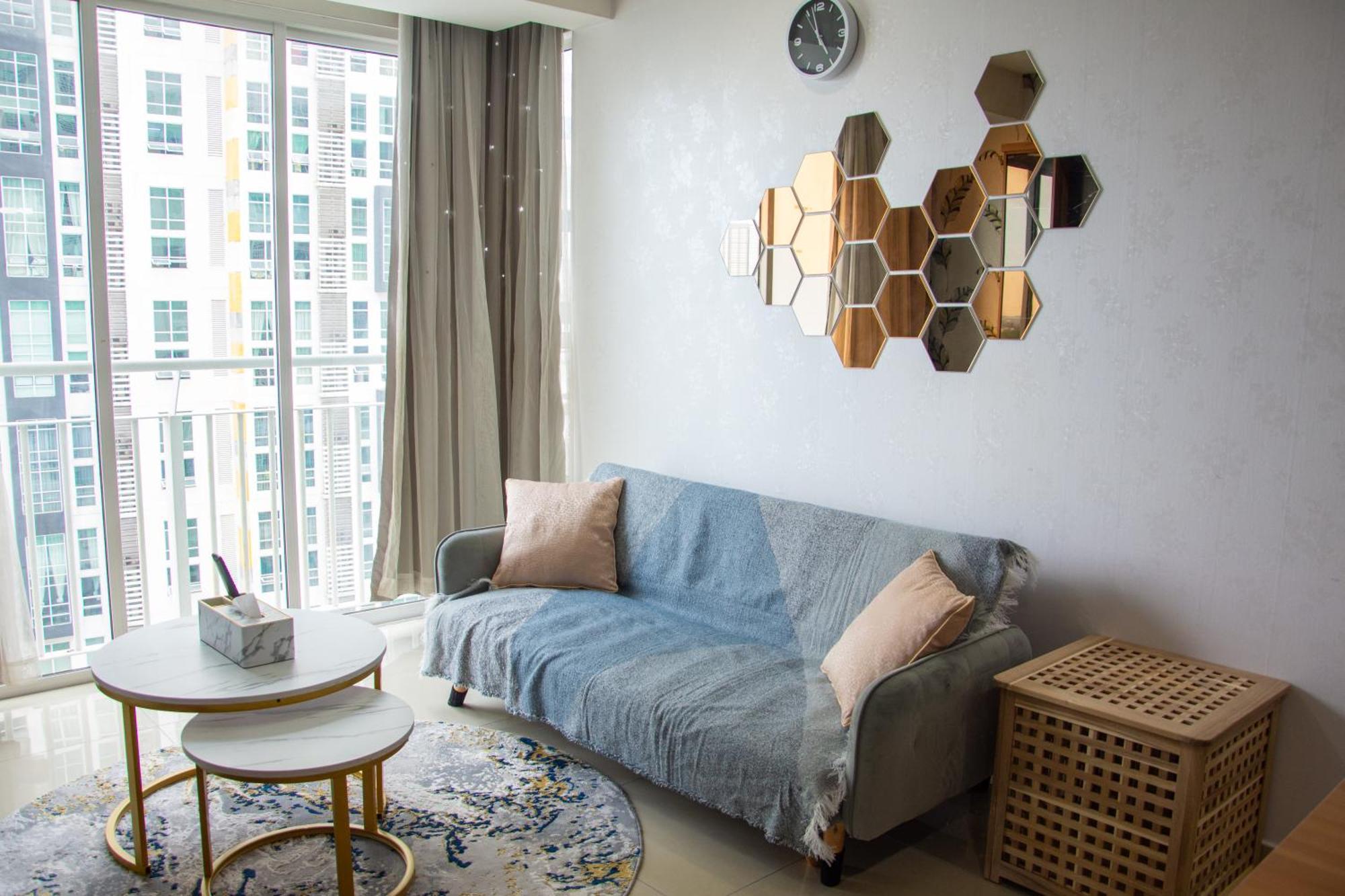 At Menara U Apartment